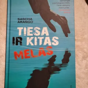 Sascha Arango Tiesa ir kitas melas