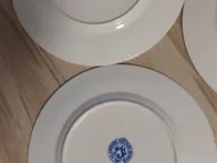 12 vnt. lėkštučių