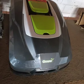 Robotas zoliapjove GROUW