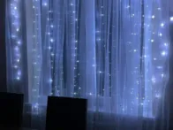 Led lempučių užuolaida