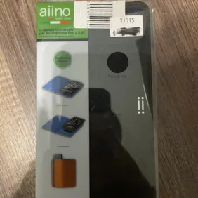 Universalus telefono deklas