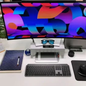 34&quot; Monitorius Dell Ultrasharp U3421we įskilęs