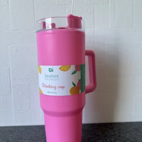Gertuvė 1200ml su šiaudeliu