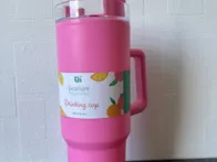 Gertuvė 1200ml su šiaudeliu