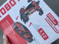 Transformeris su pultu naujas