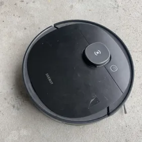 Ecovacs DX9