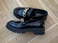 Nauji Guess batai, 6M dydis (USA)
