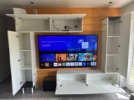 Tv kubas spintele